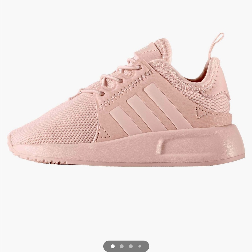 New Toddler Girls Swift Run with extra shoe laces